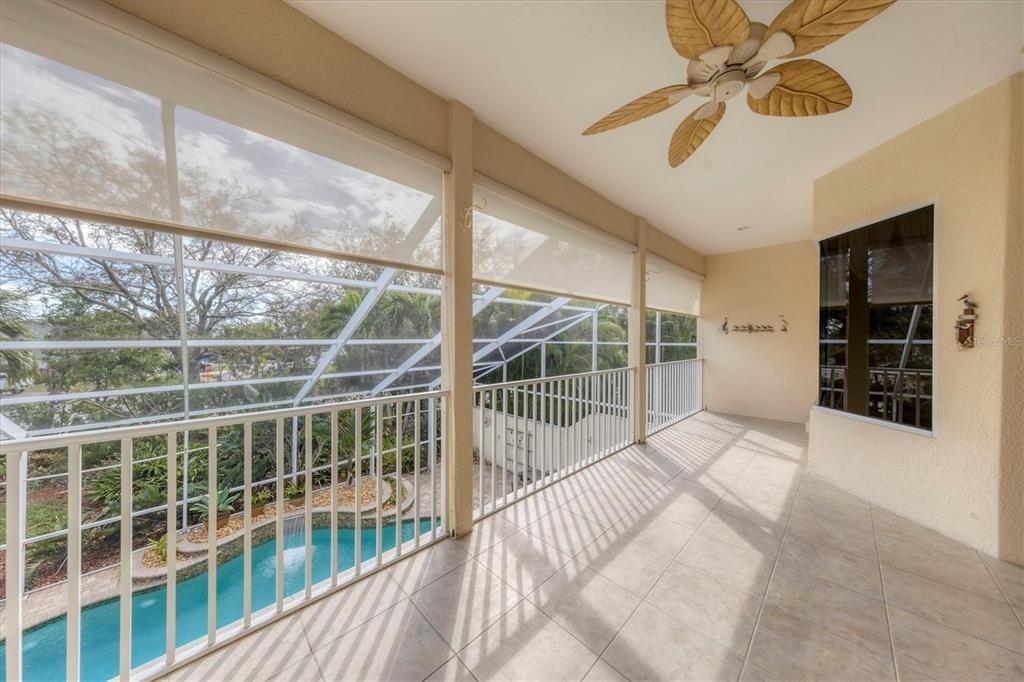 Recently Sold: $825,000 (2 beds, 2 baths, 1912 Square Feet)