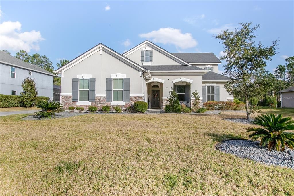 Recently Sold: $649,000 (4 beds, 3 baths, 2656 Square Feet)
