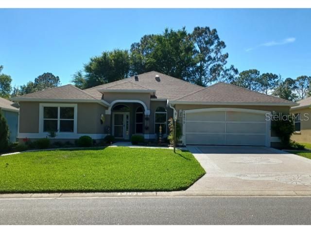 Active With Contract: $649,000 (3 beds, 2 baths, 2087 Square Feet)