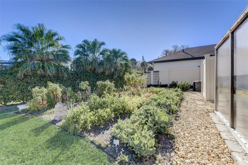 Recently Sold: $2,750,000 (4 beds, 3 baths, 3132 Square Feet)