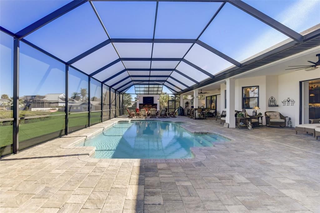 Recently Sold: $2,750,000 (4 beds, 3 baths, 3132 Square Feet)