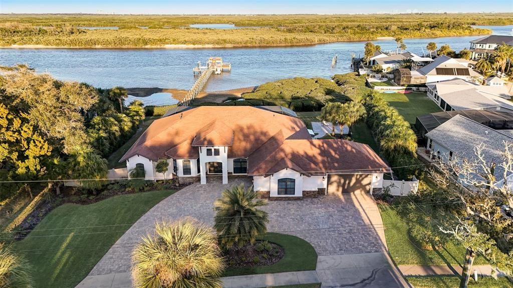 Recently Sold: $2,750,000 (4 beds, 3 baths, 3132 Square Feet)