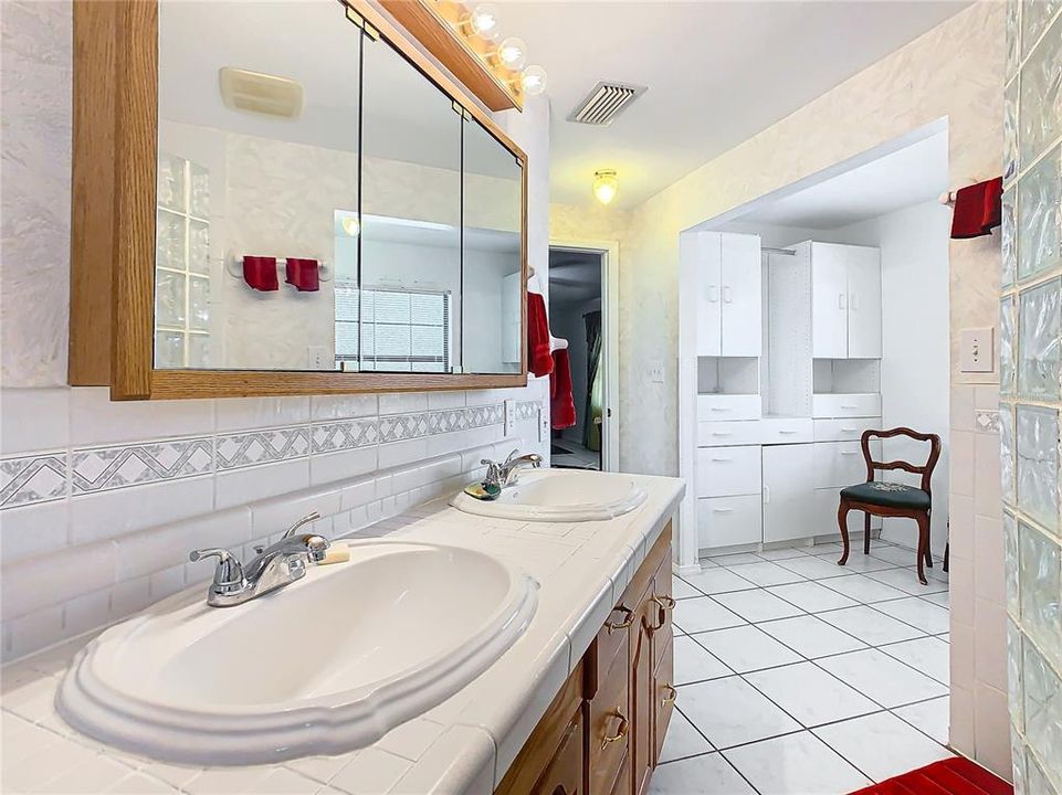 Double sinks in the master bath.