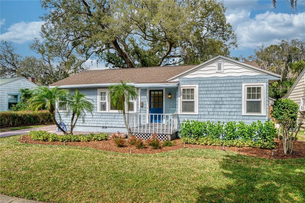Charming bungalow in heart of College Park