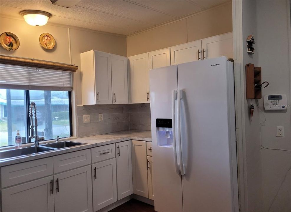 For Sale: $144,900 (2 beds, 2 baths, 936 Square Feet)