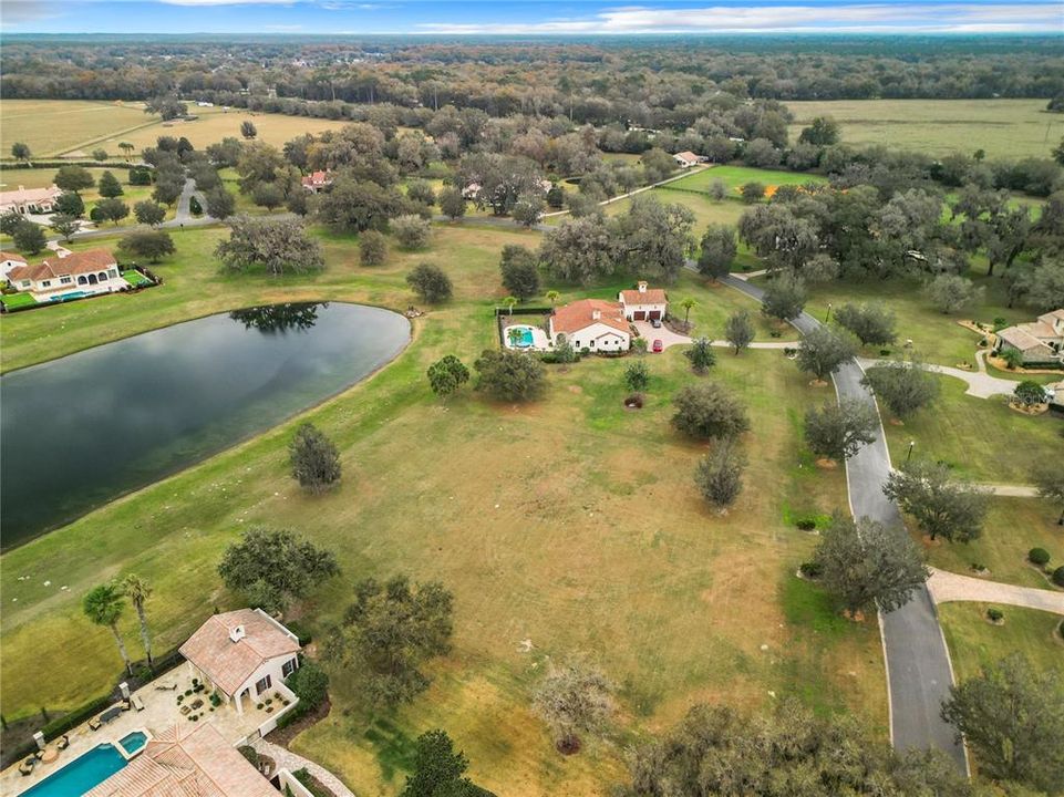 На продажу: $215,000 (1.43 acres)