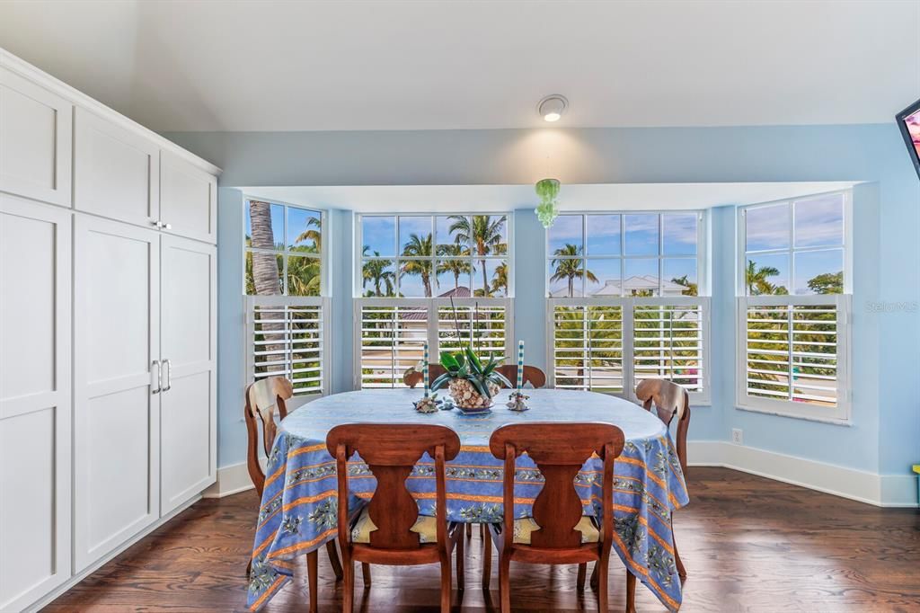 For Sale: $6,500,000 (4 beds, 3 baths, 3494 Square Feet)