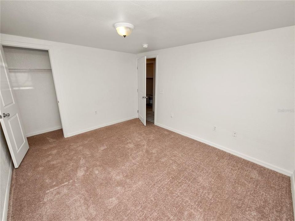 For Sale: $150,000 (3 beds, 1 baths, 912 Square Feet)