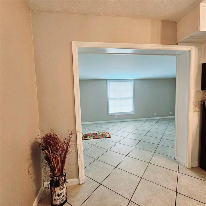 For Sale: $199,900 (3 beds, 2 baths, 1248 Square Feet)