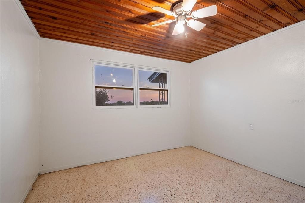 Active With Contract: $235,000 (4 beds, 2 baths, 1680 Square Feet)