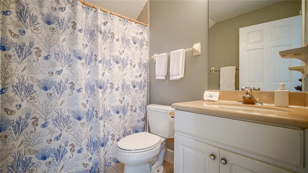 In-Law Suite / full bathroom