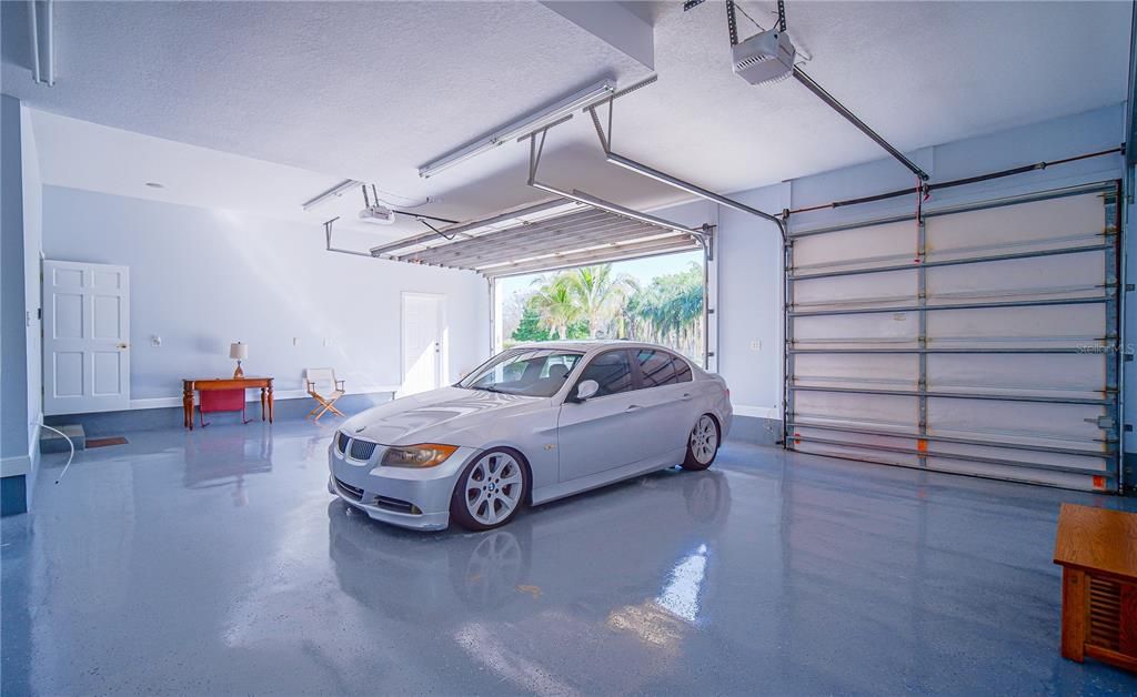 3 Car Garage