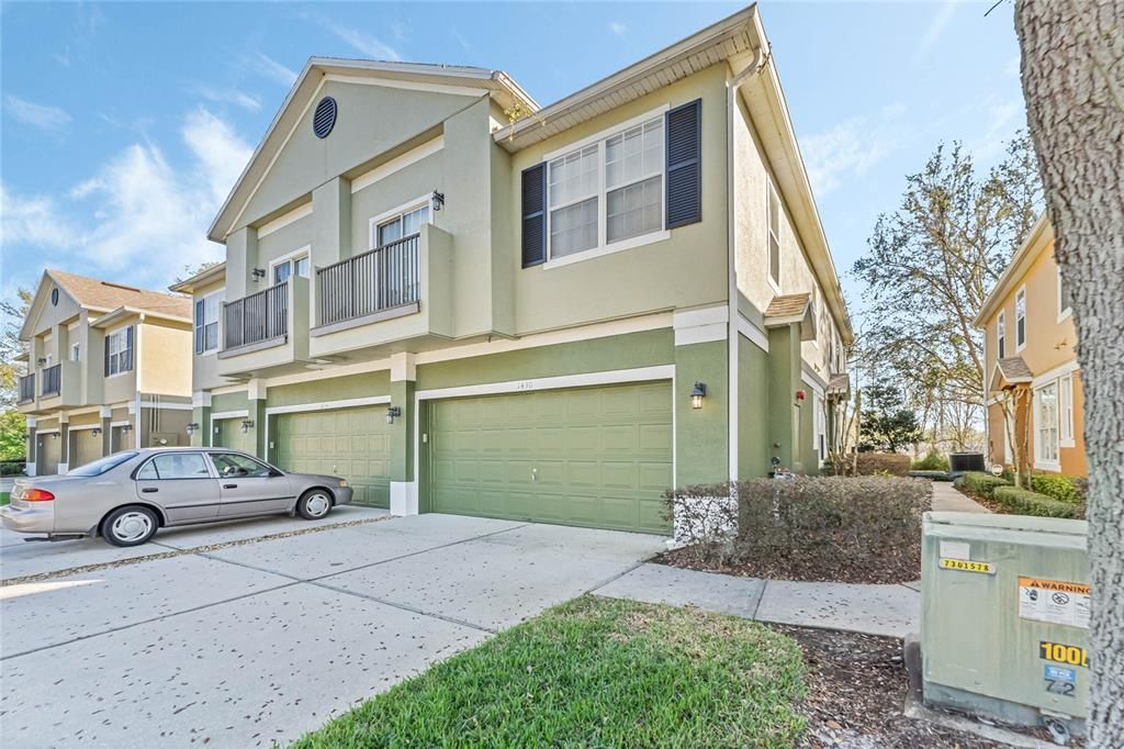 Active With Contract: $357,900 (3 beds, 2 baths, 1699 Square Feet)