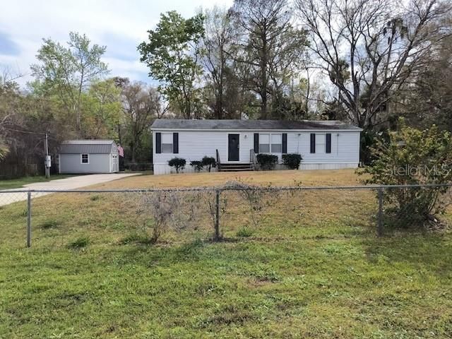 Recently Sold: $130,000 (3 beds, 2 baths, 1104 Square Feet)