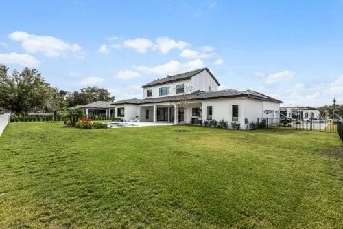 Active With Contract: $2,895,000 (5 beds, 5 baths, 4953 Square Feet)