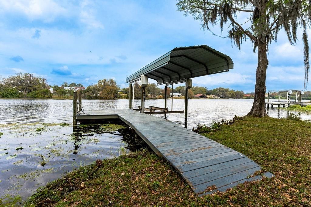 For Sale: $819,000 (4 beds, 2 baths, 2407 Square Feet)