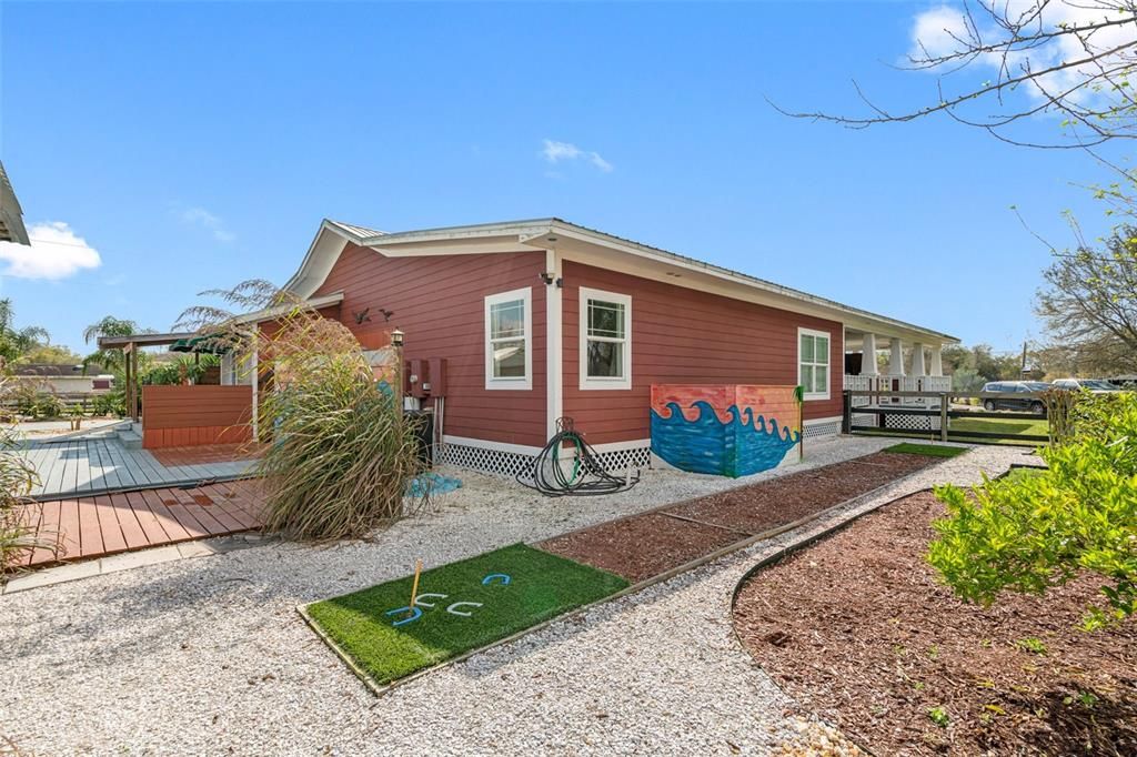 Recently Sold: $750,000 (3 beds, 2 baths, 2534 Square Feet)