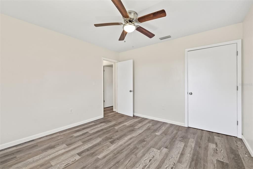 For Sale: $297,500 (3 beds, 2 baths, 1512 Square Feet)