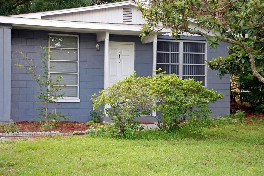 Recently Rented: $1,200 (3 beds, 1 baths, 1088 Square Feet)