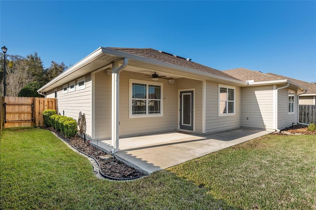 Recently Sold: $335,000 (3 beds, 2 baths, 1640 Square Feet)