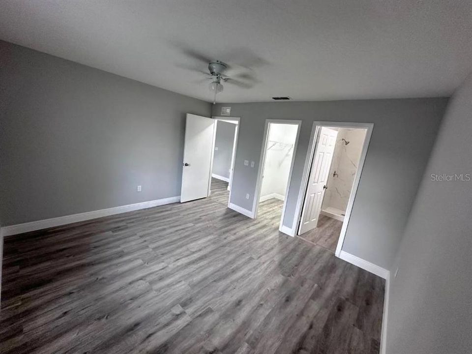 For Sale: $250,000 (3 beds, 2 baths, 1130 Square Feet)