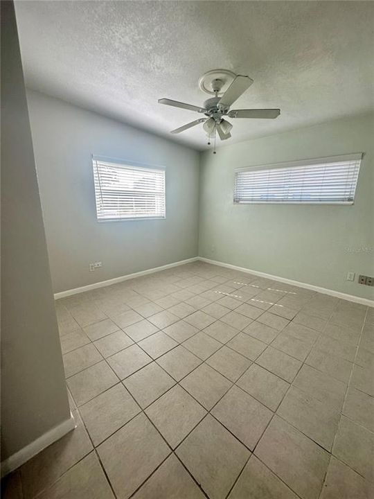 For Rent: $2,300 (3 beds, 2 baths, 1590 Square Feet)