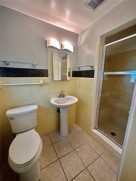 出租: $2,300 (3 贝兹, 2 浴室, 1590 平方英尺)