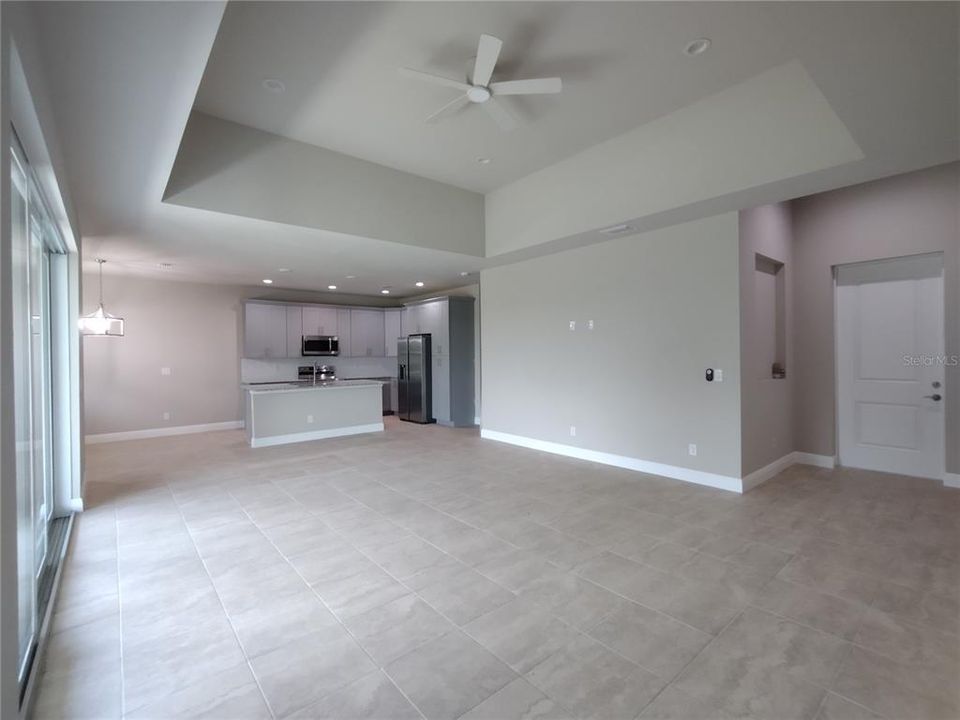 For Sale: $304,900 (3 beds, 2 baths, 1536 Square Feet)