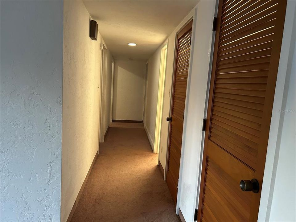 Hallway down to beds and bathrooms