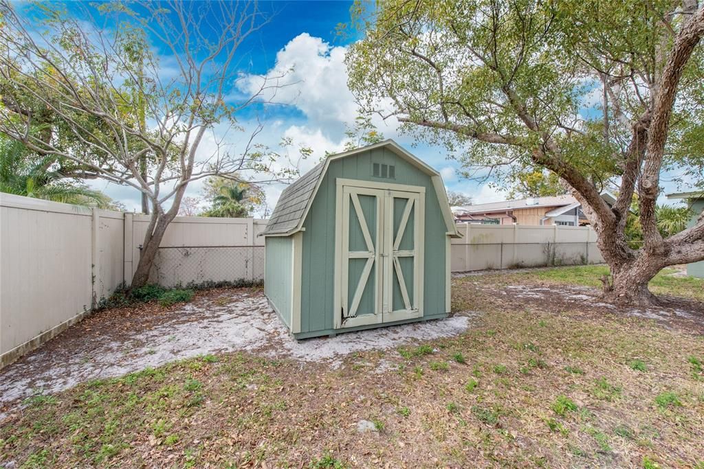 Recently Rented: $2,350 (3 beds, 2 baths, 1602 Square Feet)