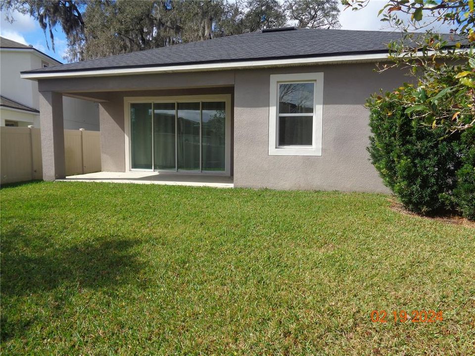 Recently Rented: $2,195 (3 beds, 2 baths, 2053 Square Feet)