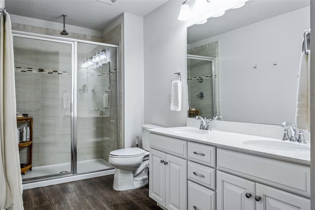 Upstairs Master Bathroom Featues Dual Sinks and Rainhead Shower!