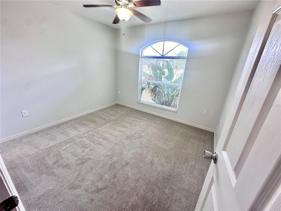 Active With Contract: $2,400 (3 beds, 2 baths, 1196 Square Feet)