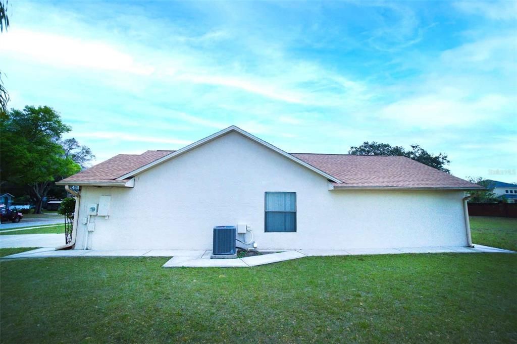 Recently Sold: $345,000 (3 beds, 2 baths, 1780 Square Feet)
