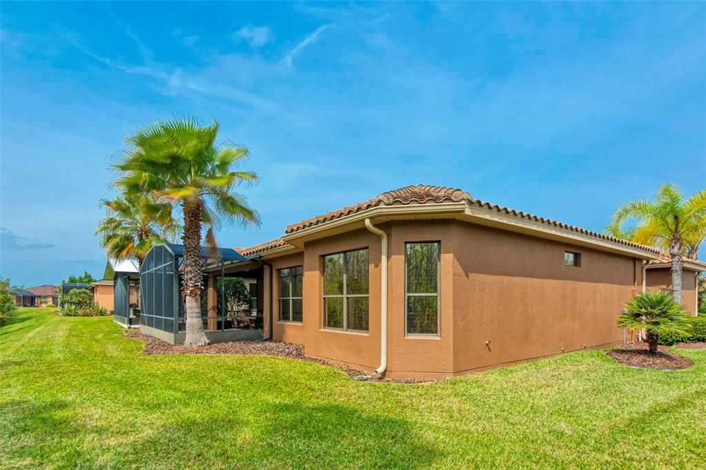 Recently Sold: $430,999 (3 beds, 3 baths, 2000 Square Feet)