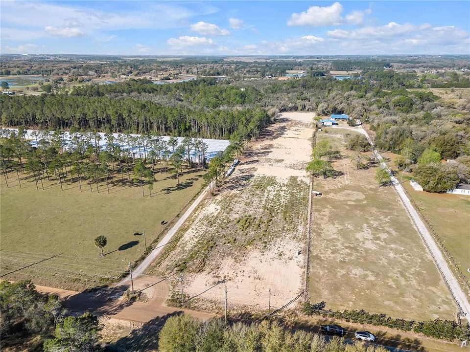 На продажу: $380,000 (4.88 acres)