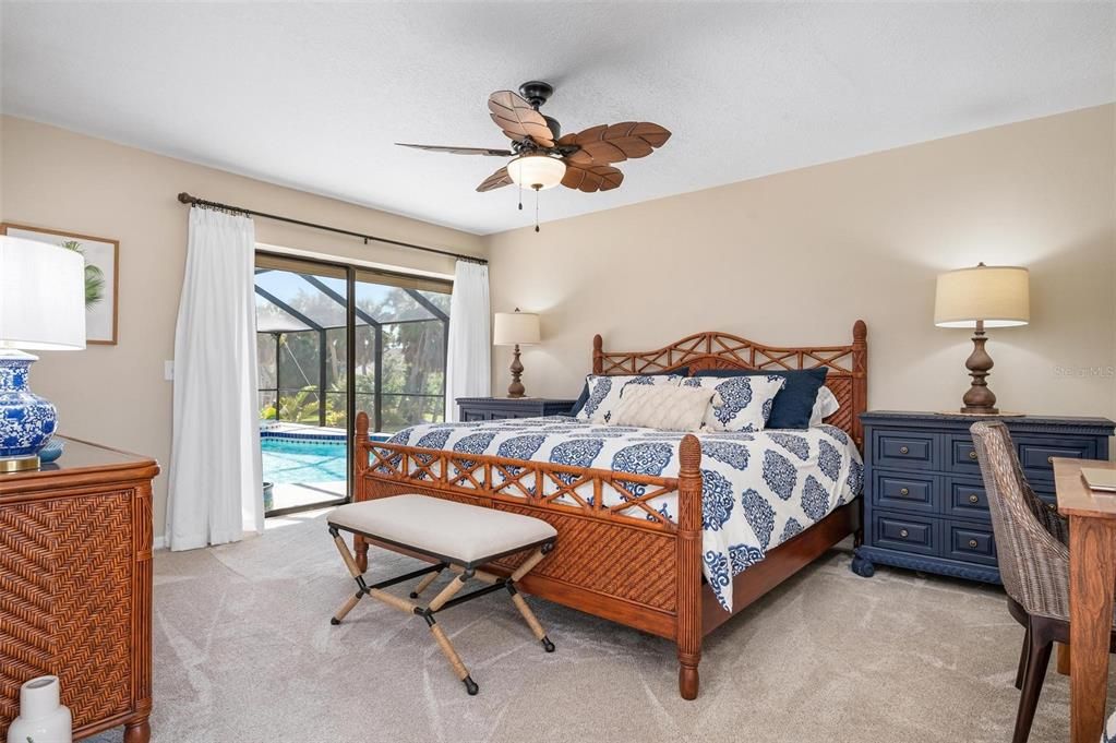 Active With Contract: $870,000 (3 beds, 3 baths, 2147 Square Feet)