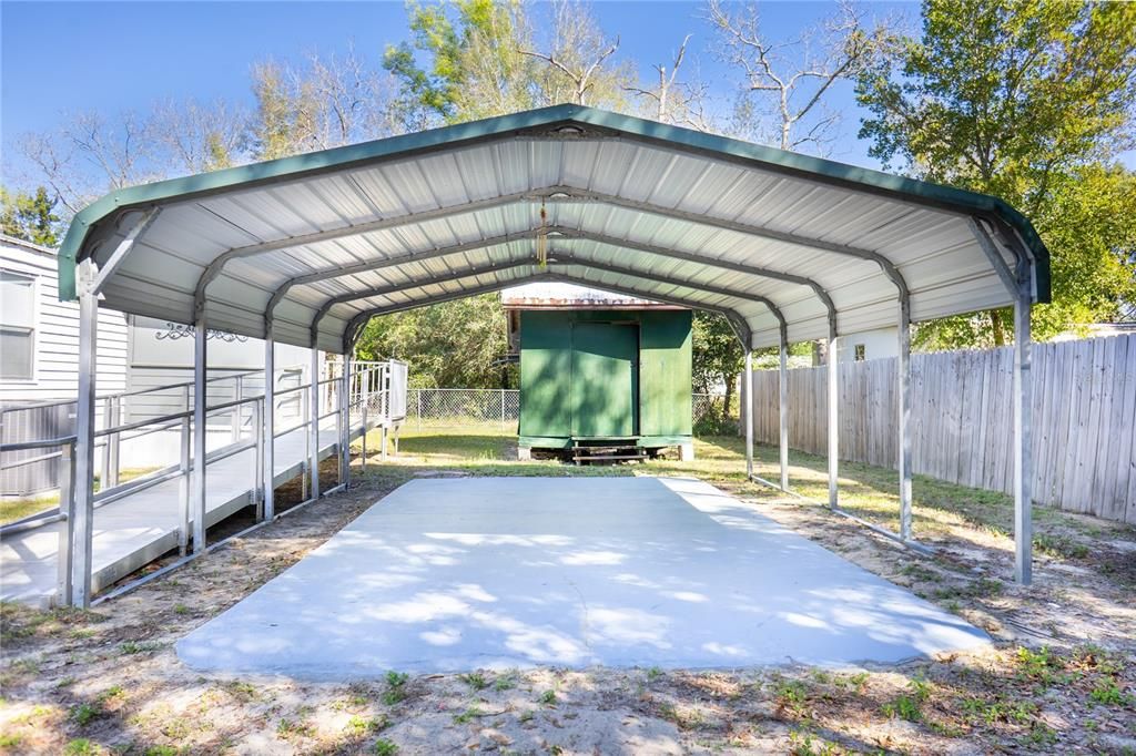 Recently Sold: $125,000 (3 beds, 2 baths, 1474 Square Feet)