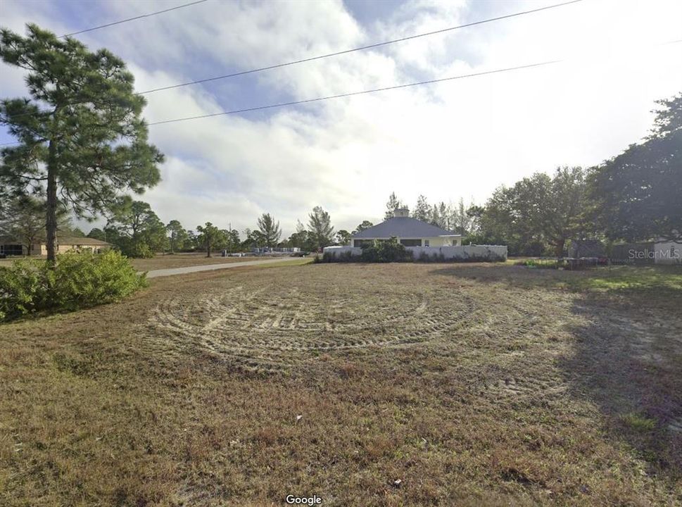 Active With Contract: $39,900 (0.26 acres)
