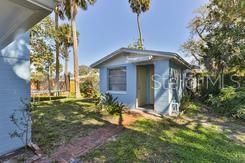 For Rent: $2,600 (2 beds, 2 baths, 1004 Square Feet)