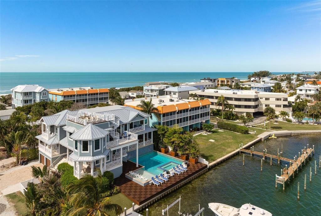 For Sale: $9,495,000 (7 beds, 5 baths, 5052 Square Feet)