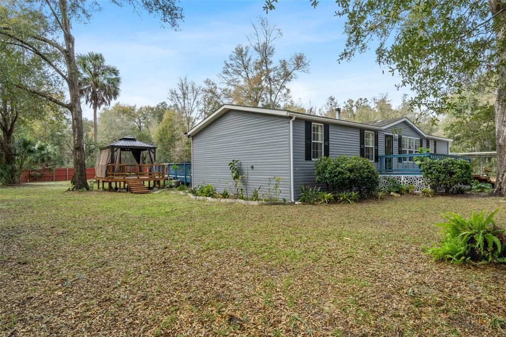 Recently Sold: $270,000 (3 beds, 2 baths, 1512 Square Feet)