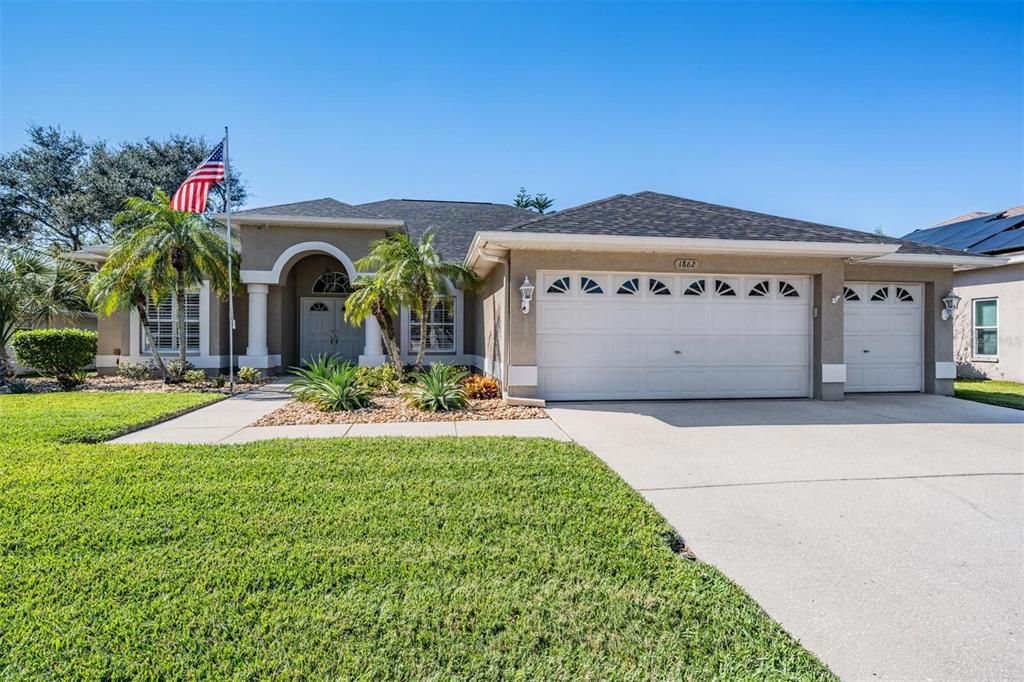 Recently Sold: $699,900 (3 beds, 2 baths, 2255 Square Feet)