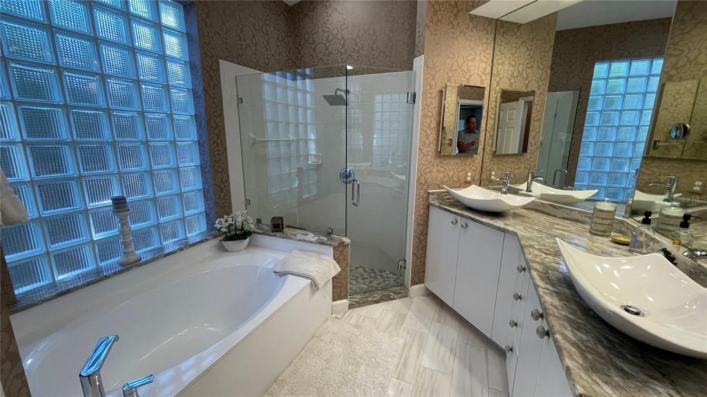 Недавно арендовано: $4,000 (3 спален, 2 ванн, 1723 Квадратных фут)