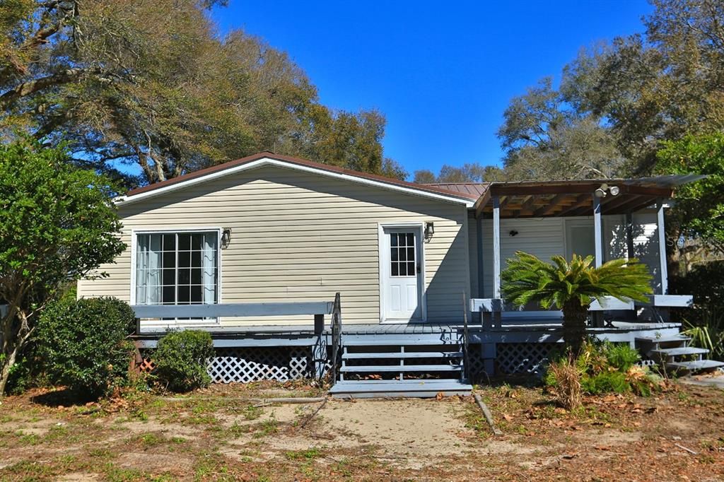 Active With Contract: $899,000 (3 beds, 2 baths, 1919 Square Feet)