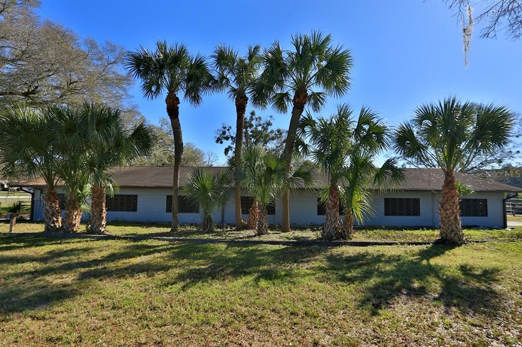 Active With Contract: $899,000 (3 beds, 2 baths, 1919 Square Feet)