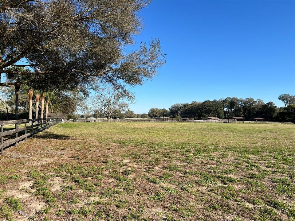 Active With Contract: $899,000 (3 beds, 2 baths, 1919 Square Feet)