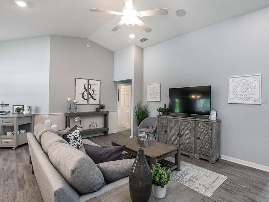 Active With Contract: $304,100 (4 beds, 2 baths, 1597 Square Feet)