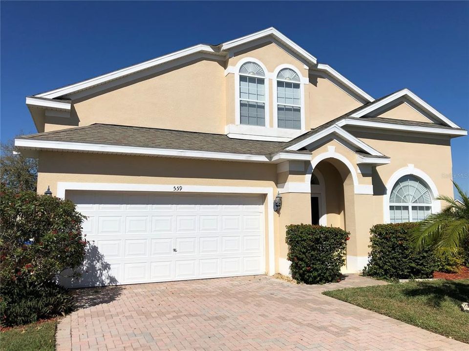 Recently Sold: $450,000 (5 beds, 3 baths, 2345 Square Feet)