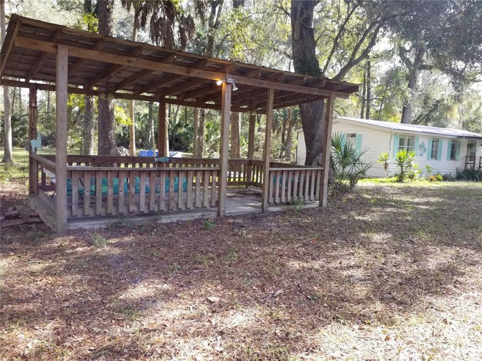For Sale: $141,978 (3 beds, 2 baths, 1200 Square Feet)